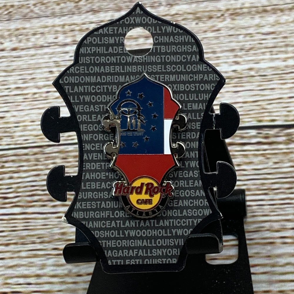 Hard Rock Cafe Atlanta Georgia‎ Flag Guitar Headstock Pin Collectible On Card